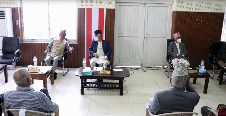 कांग्रेस कार्यसम्पादन समितिको बैठक सर्‍यो